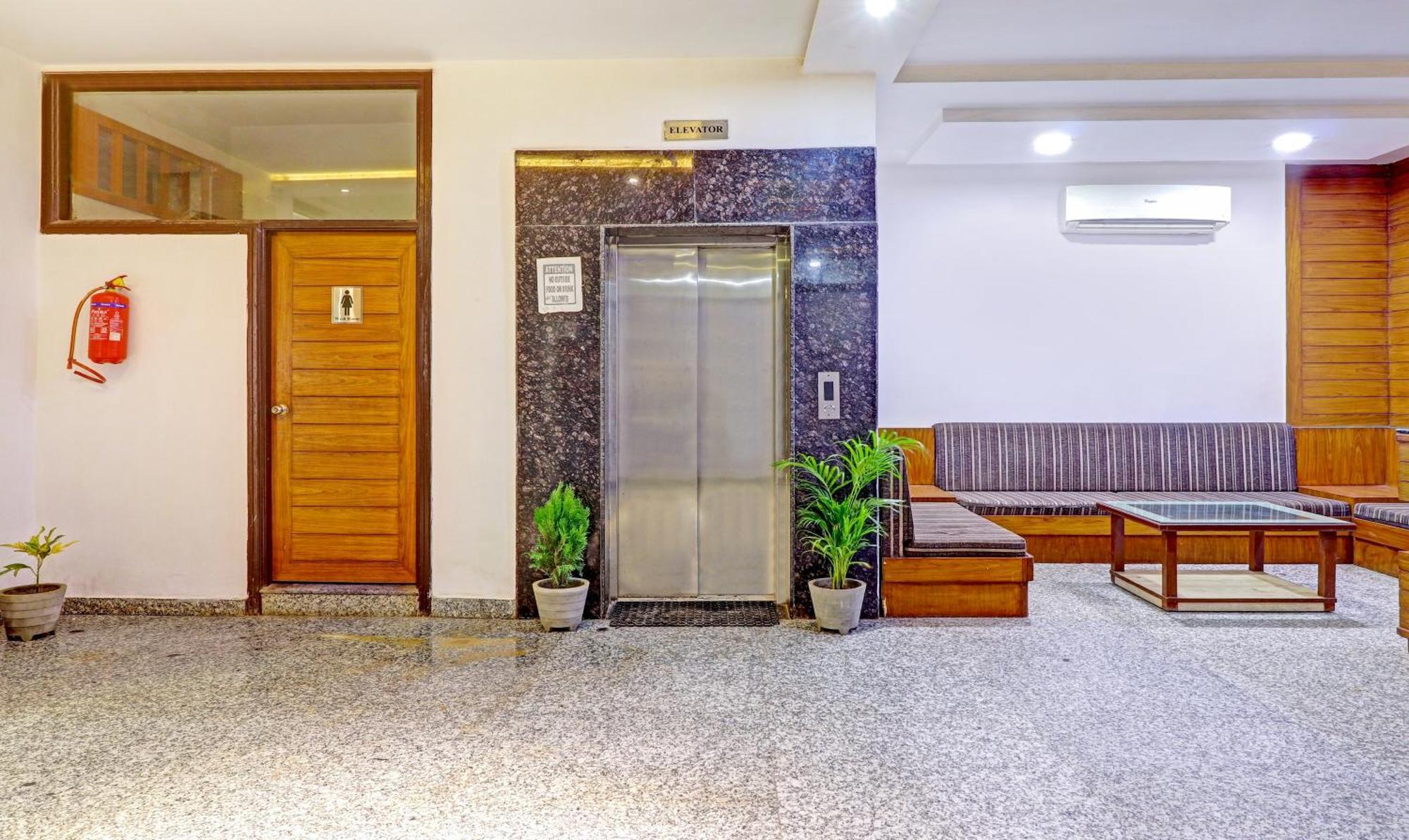 Hotel The Golden Bird Agra  Exterior foto